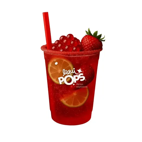 Soda italiana de fresa con perlas explosivas servida con popote ancho en un vaso transparente